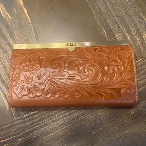 PATRICIA NASH WALLET